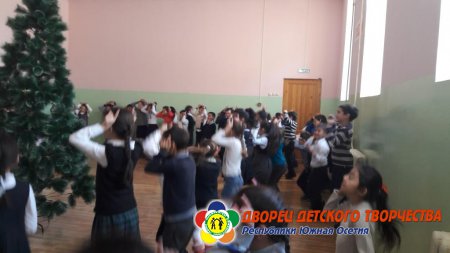 «Митын Дадайы скъола»