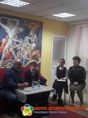 Встреча Бала Бестауты с учащимися МАН