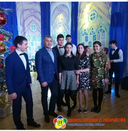 Встреча старшеклассников с Президентом РЮО 